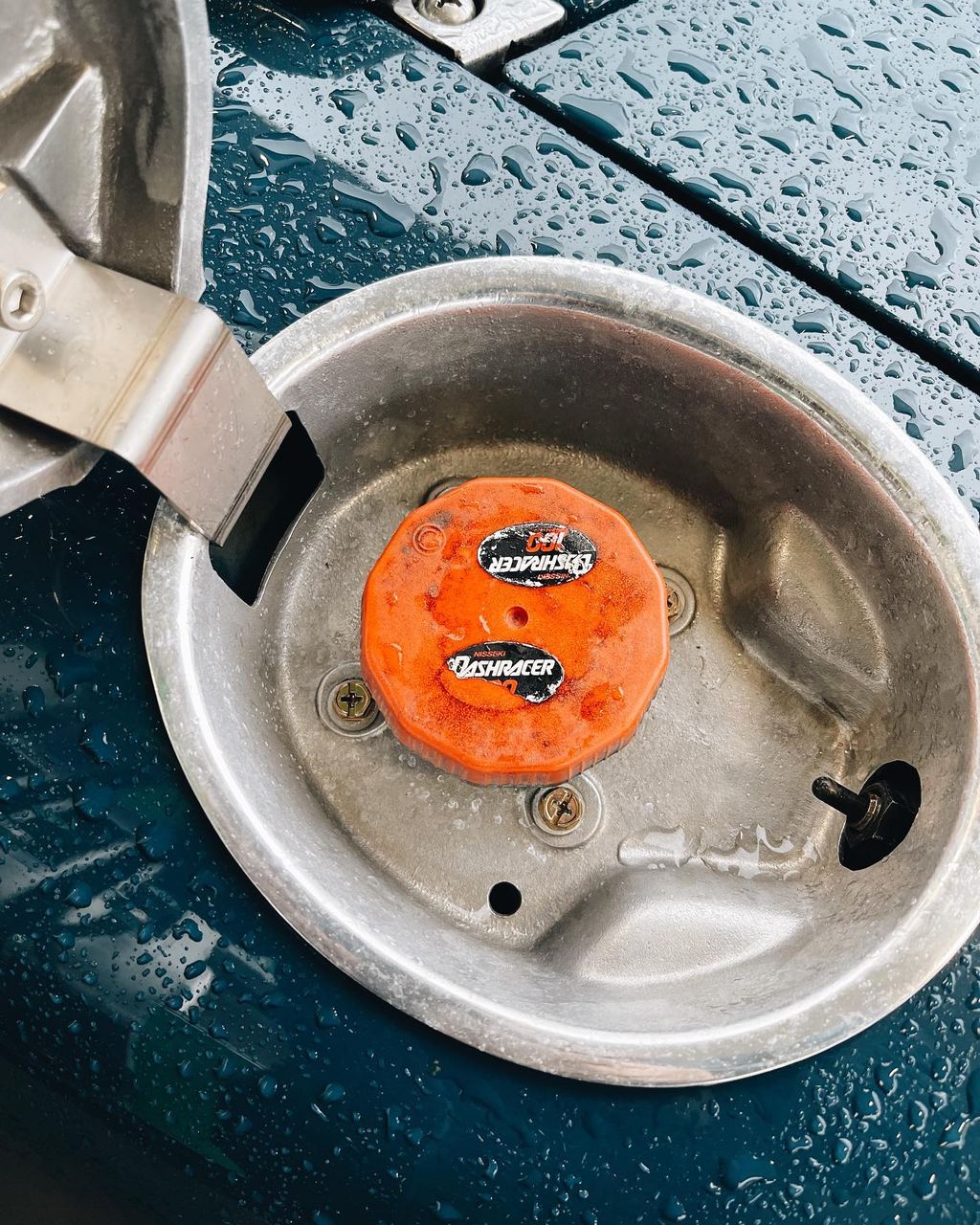 Blue & orange.