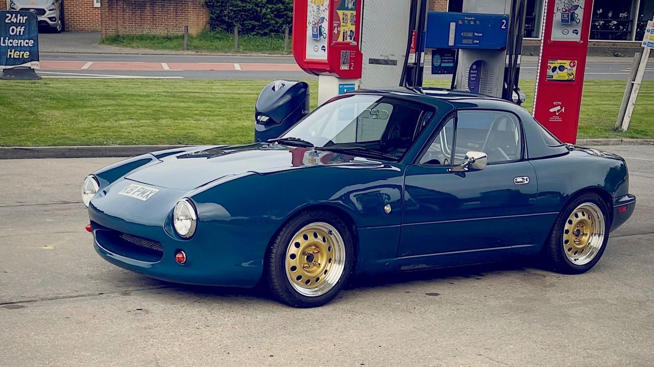 99RON.